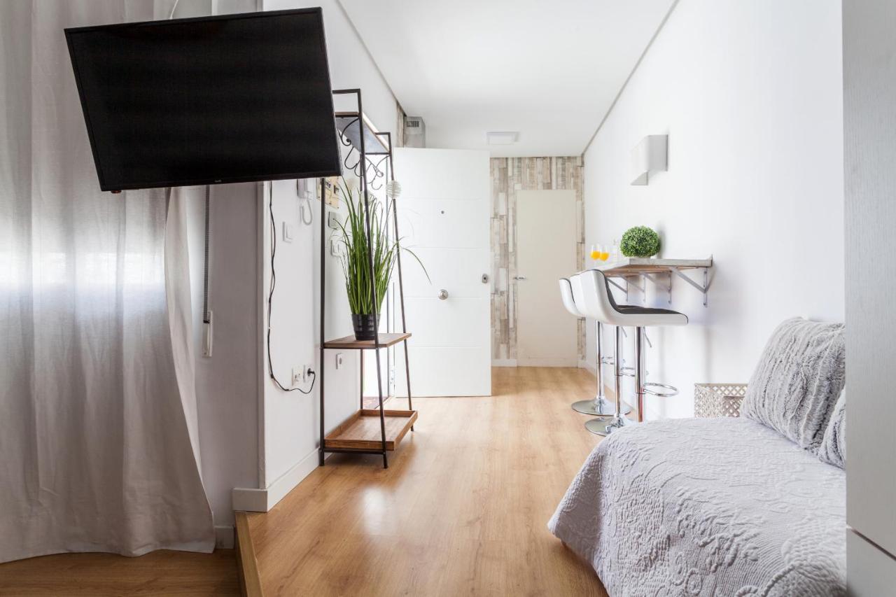 Green-Apartments San Francisco Севиля Екстериор снимка