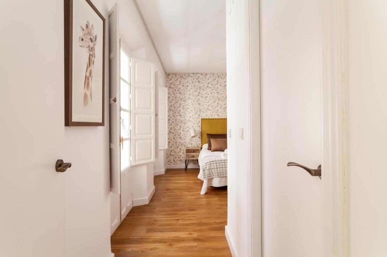 Green-Apartments San Francisco Севиля Екстериор снимка