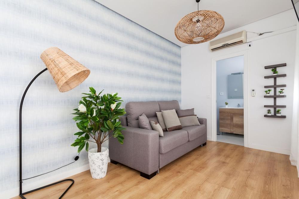 Green-Apartments San Francisco Севиля Екстериор снимка