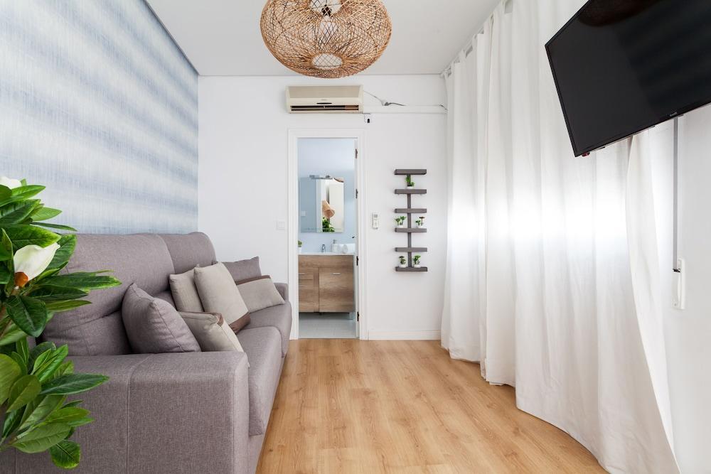 Green-Apartments San Francisco Севиля Екстериор снимка